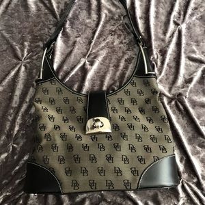 Dooney & Bourke Purse